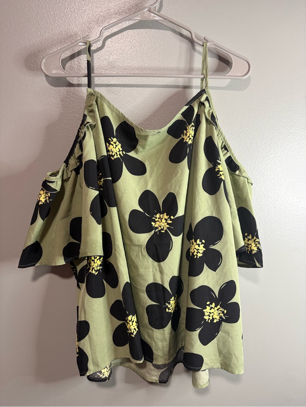 Skue Curve 4XL Green Floral Cold Shoulder Blouse | Plus Size Ruffle Sleeve Top